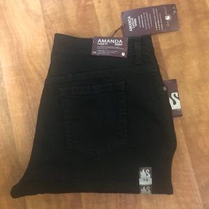 Gloria Vanderbilt “Amanda” Jeans